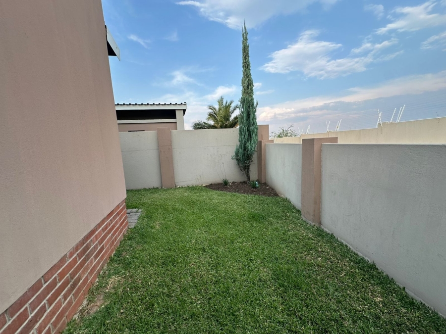 3 Bedroom Property for Sale in Waterval East North West
